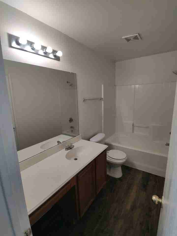 247 Cliff Heights Cir - Photo 6 of 9