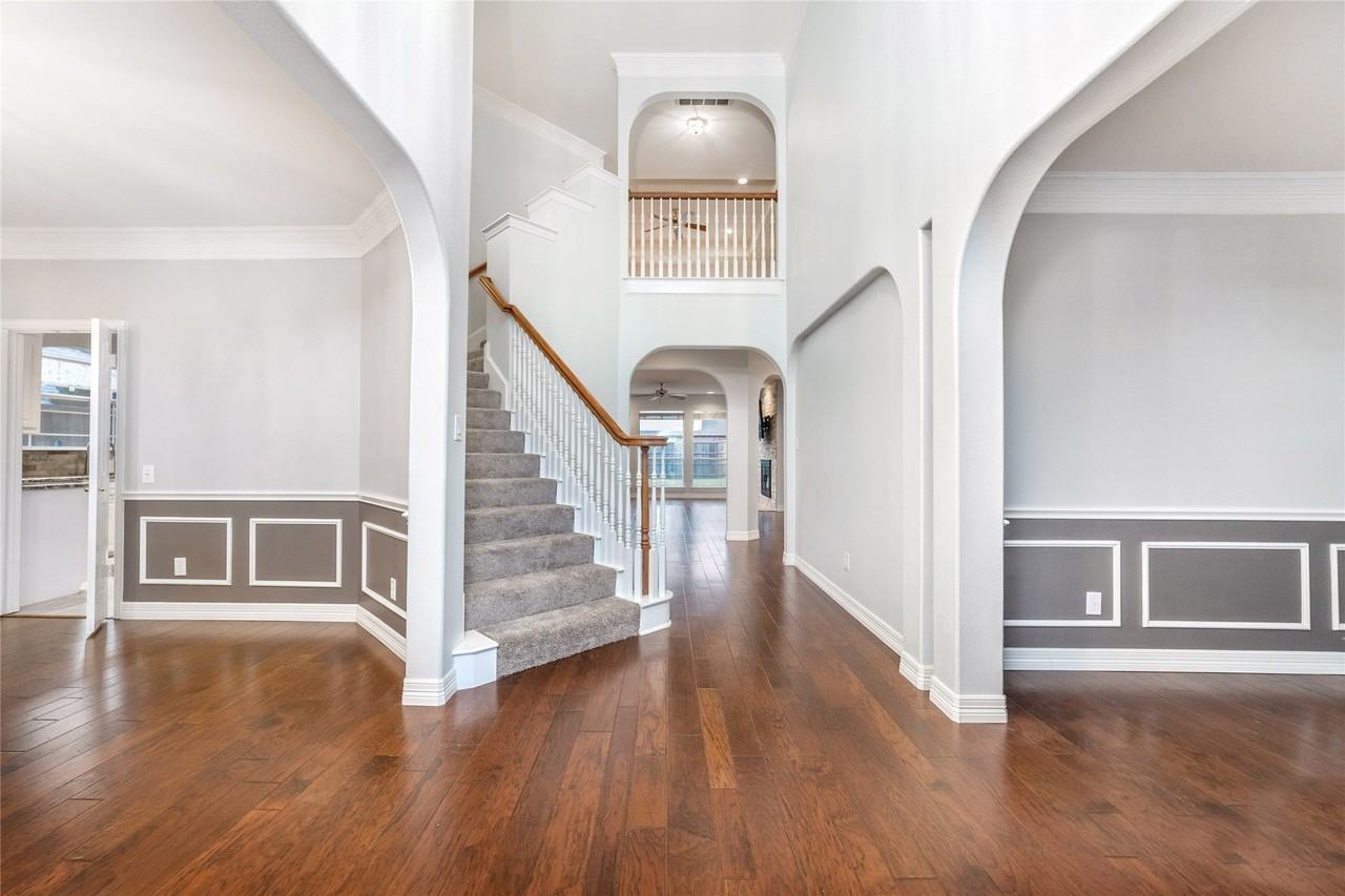 5801 Yeary Rd - Photo 2 of 33