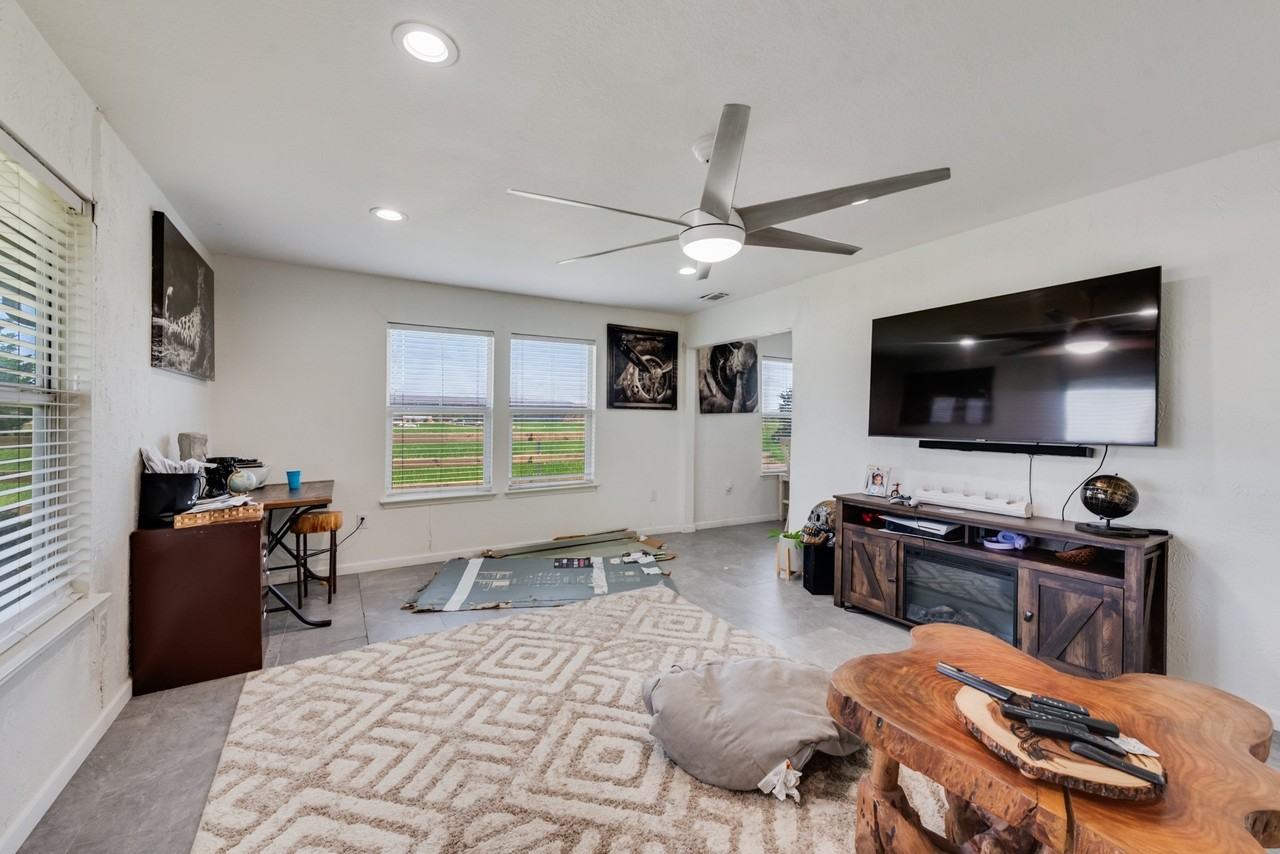 354 N Fm 1138 - Photo 4 of 16