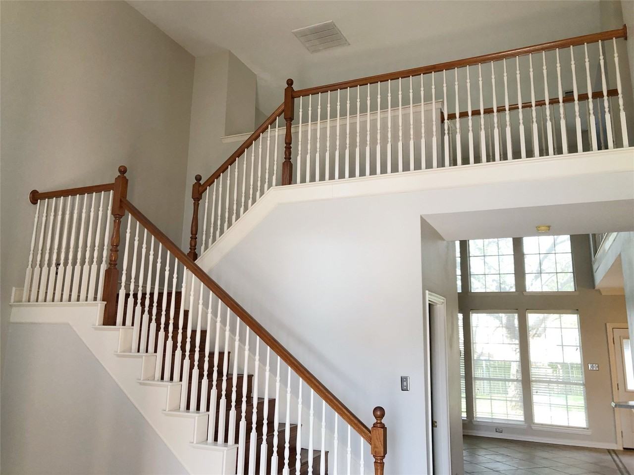 6417 Calloway Dr - Photo 4 of 17