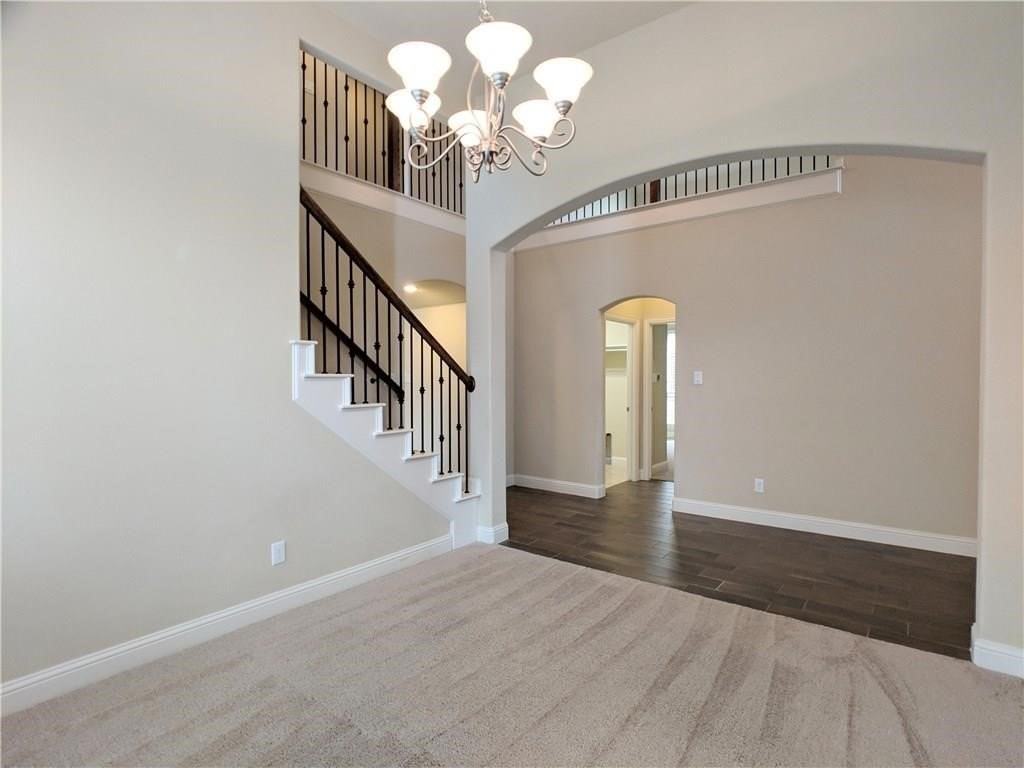 1824 Balboa Park Dr - Photo 5 of 36