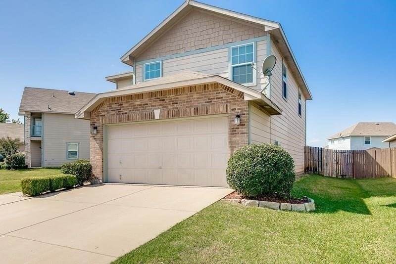 10540 Flagstaff Run - Photo 2 of 28
