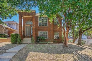 588 Lake Forest Dr - Photo 1 of 1