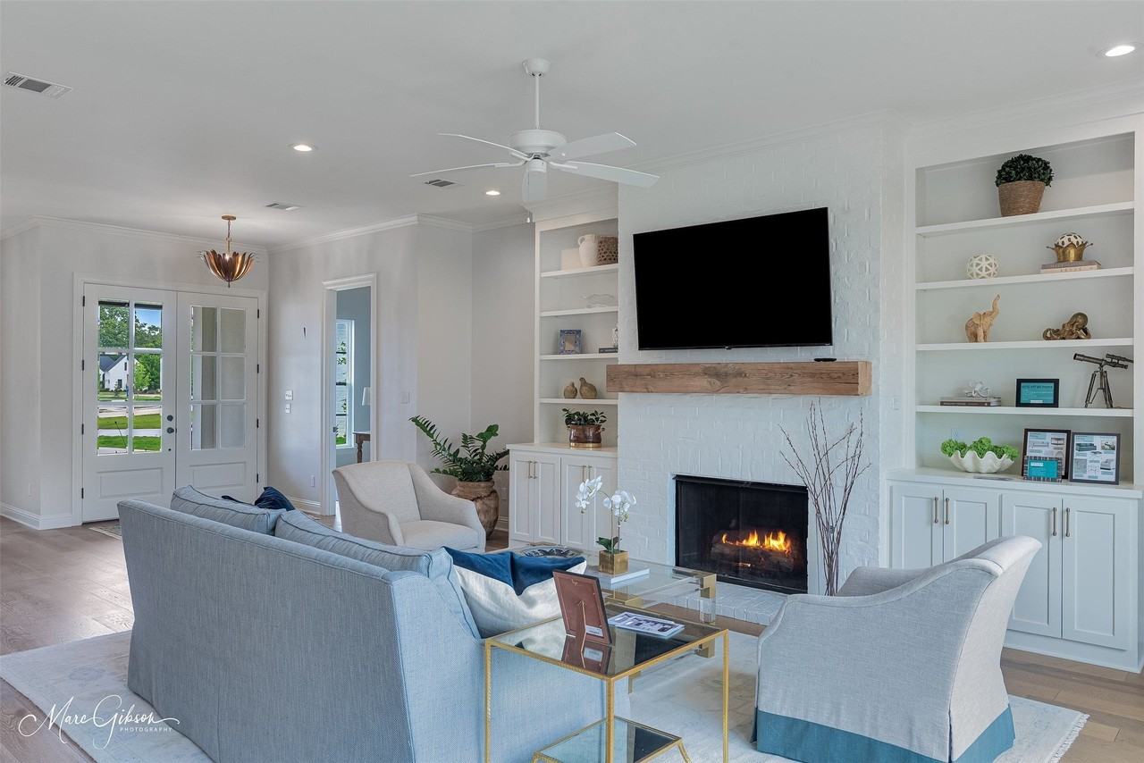 9827 Canebrake Ln - Photo 6 of 25
