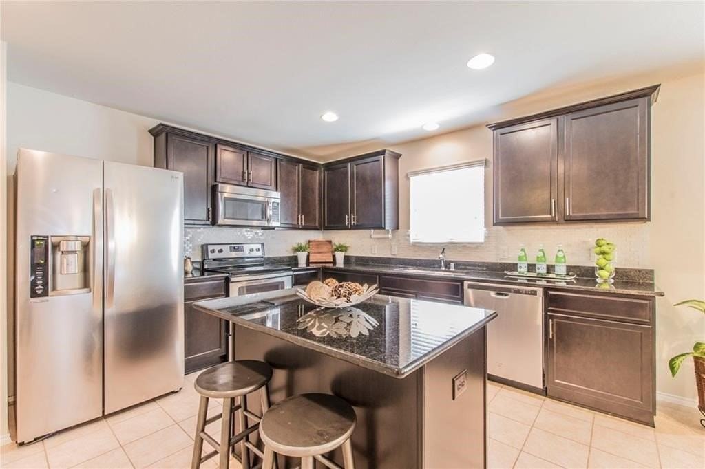 3007 Hickory Rdg - Photo 6 of 30