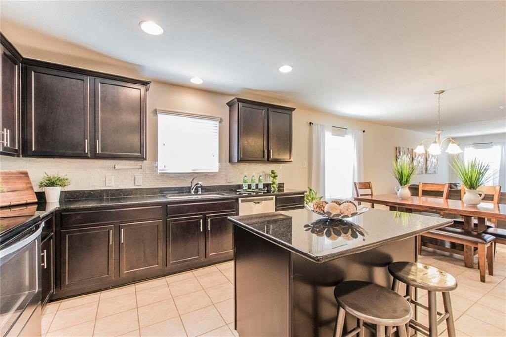 3007 Hickory Rdg - Photo 7 of 30