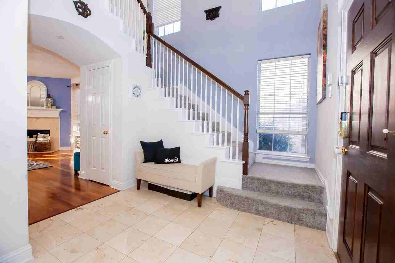 8335 Richmond Ct - Photo 6 of 29