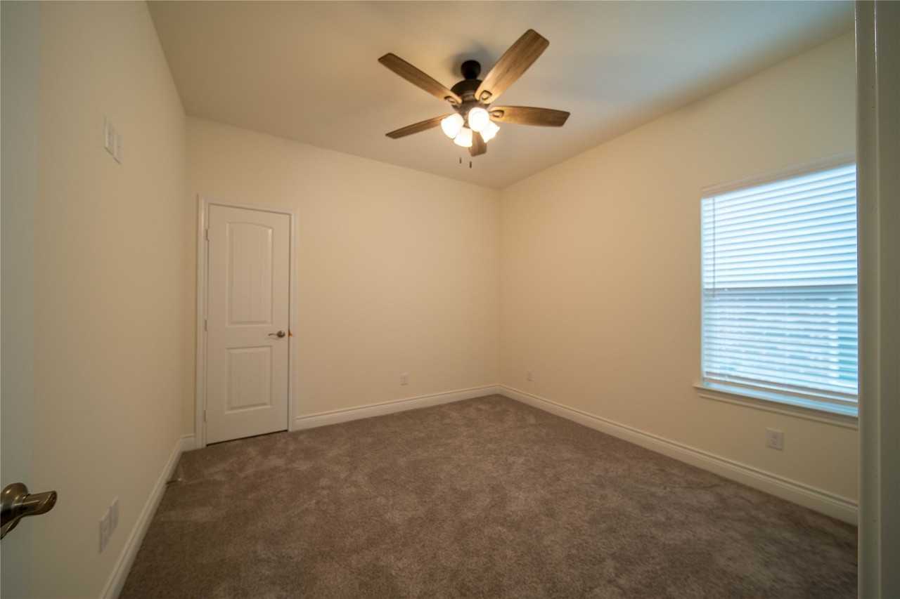 8503 Christie Ln - Photo 4 of 18