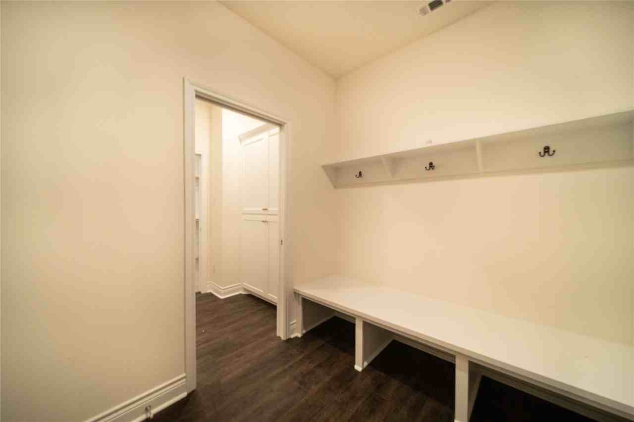 8503 Christie Ln - Photo 5 of 18