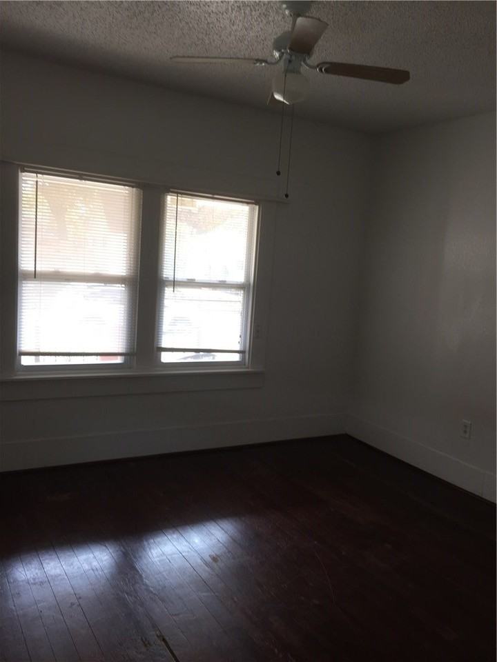 813 W 8th St #3 - Photo 7 of 15