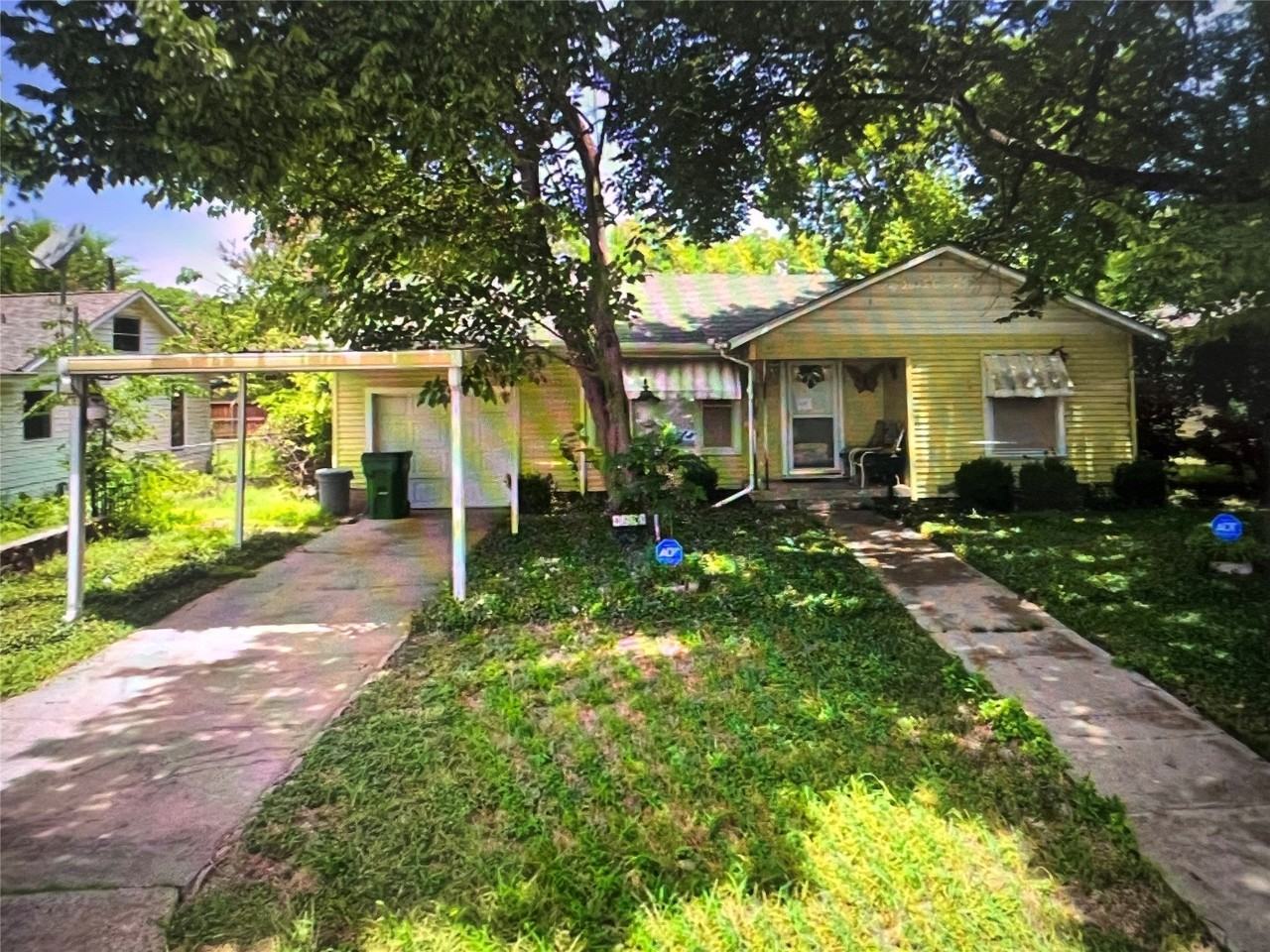 4233 Voncille St - Photo 2 of 23