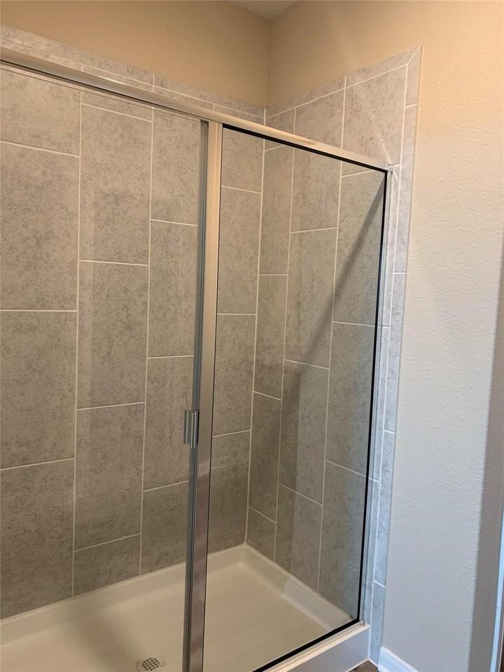 219 Golden Sands Ln - Photo 4 of 10