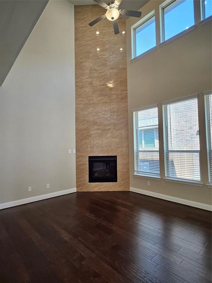 7378 Joshua Rd - Photo 2 of 25