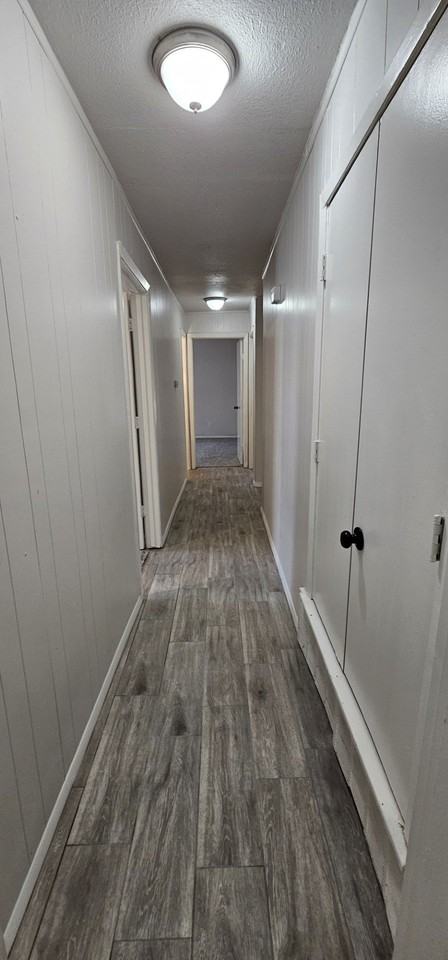 1204 Laurie Ave - Photo 2 of 32