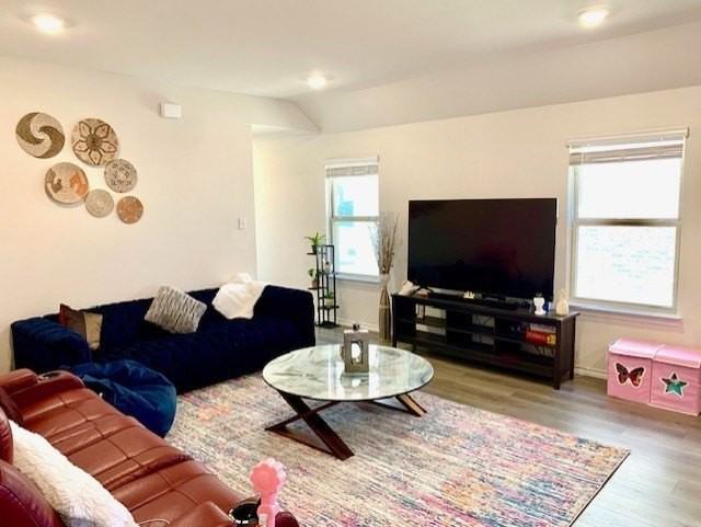 3137 Grimaldo Dr - Photo 3 of 15