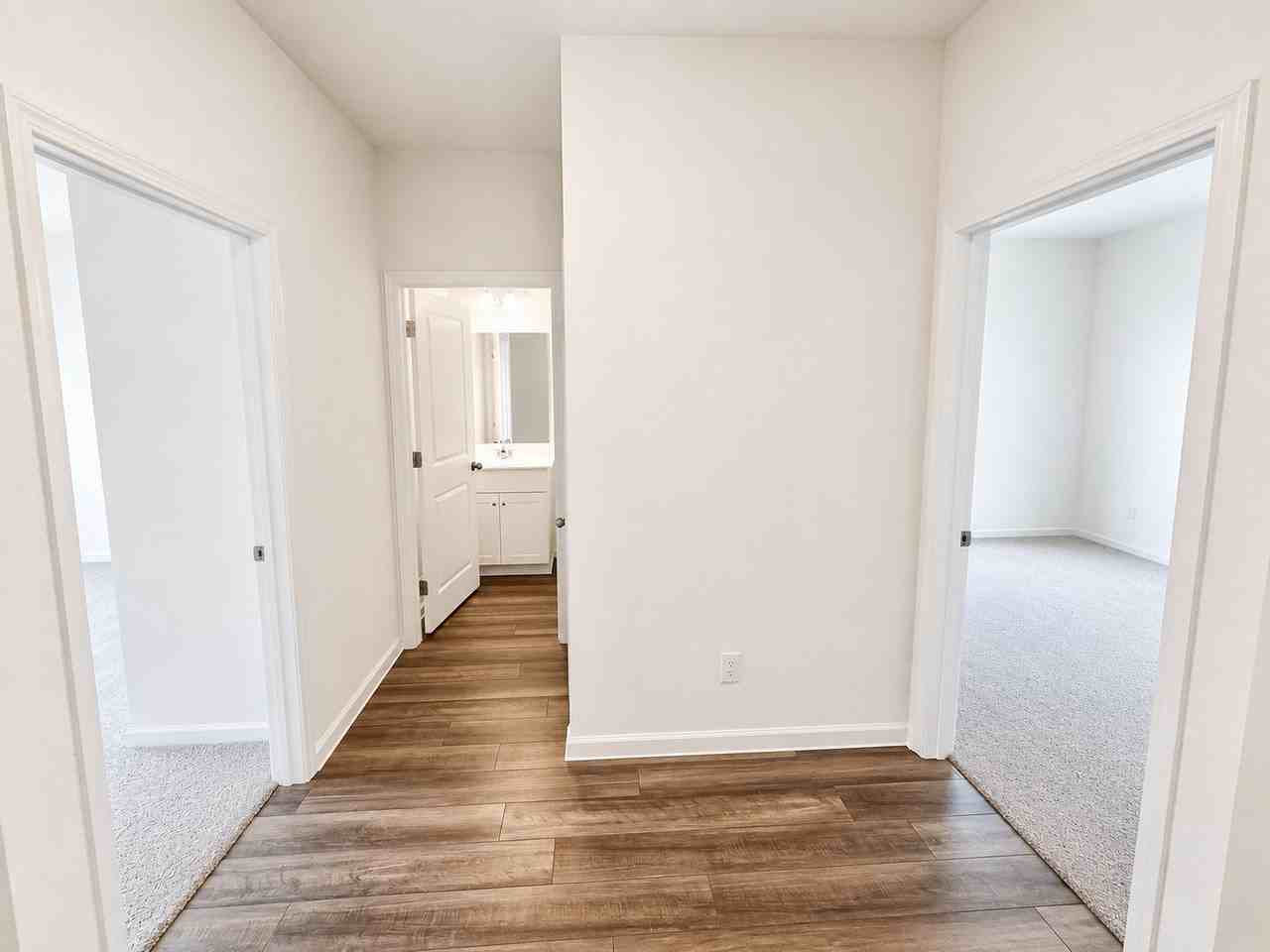 3008 Lacebark Ct - Photo 2 of 17