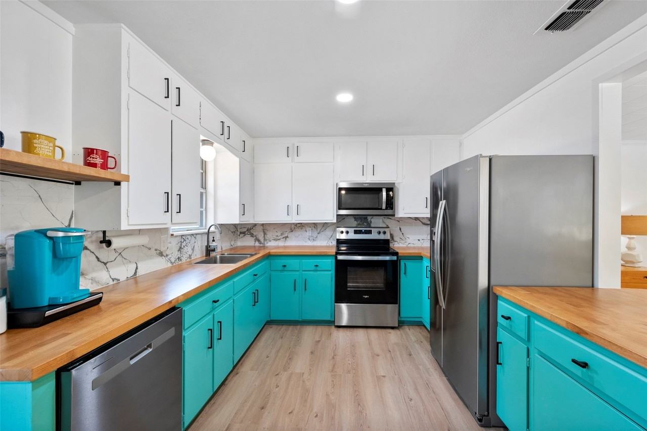 106 Earl Kay Ln - Photo 4 of 26