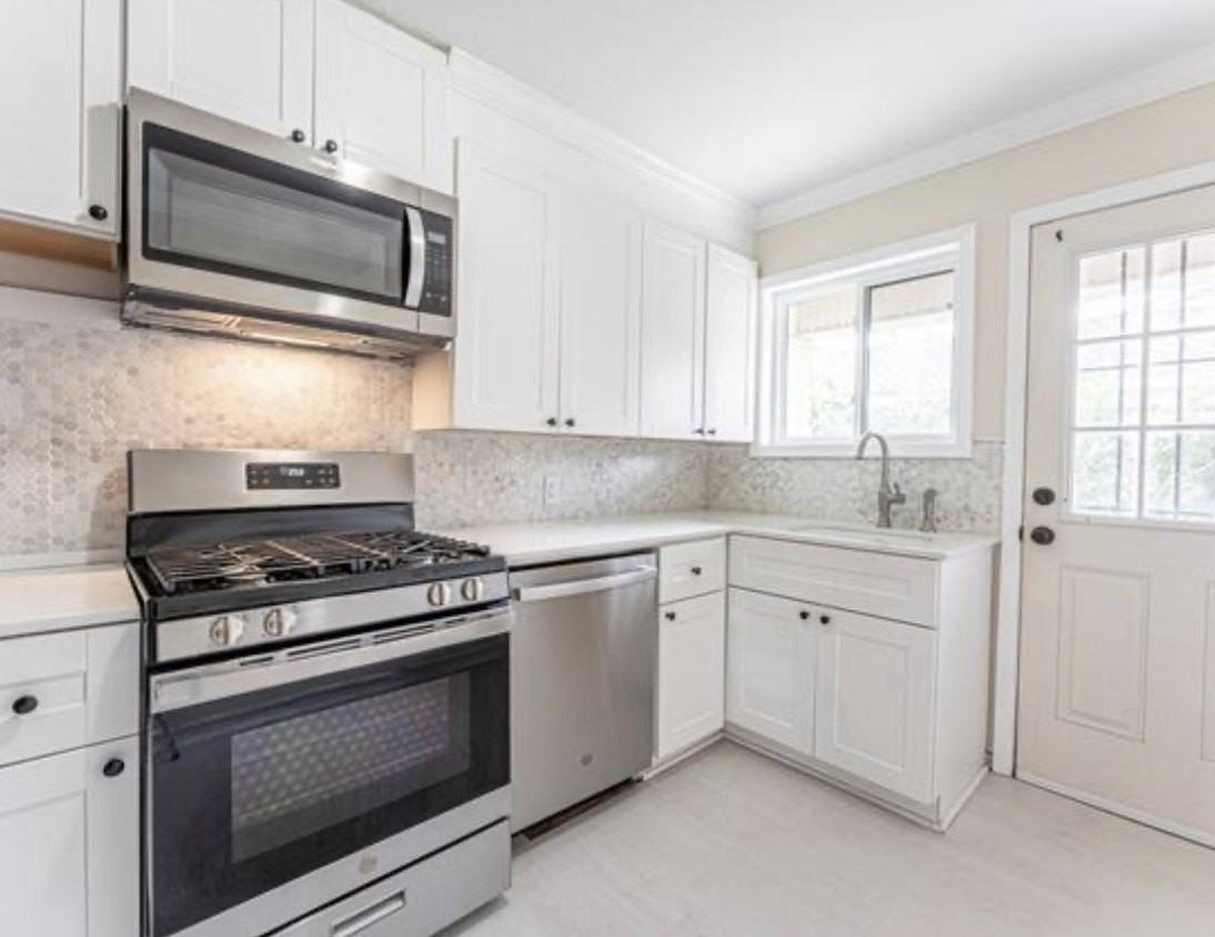 4920 W University Blvd #4920 - Photo 4 of 26
