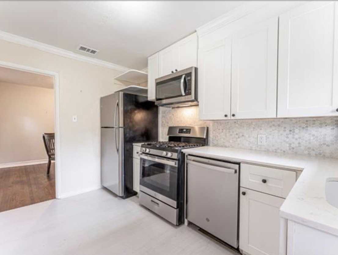 4920 W University Blvd #4920 - Photo 6 of 26