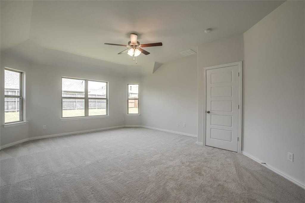 1829 Meadow Trail Ln - Photo 7 of 14