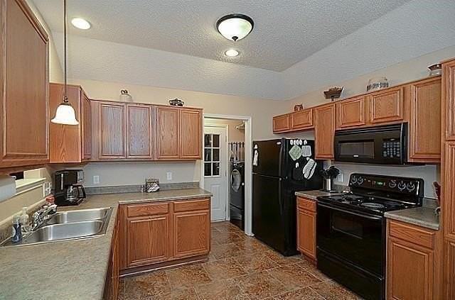 3112 Fairfield Dr - Photo 7 of 17