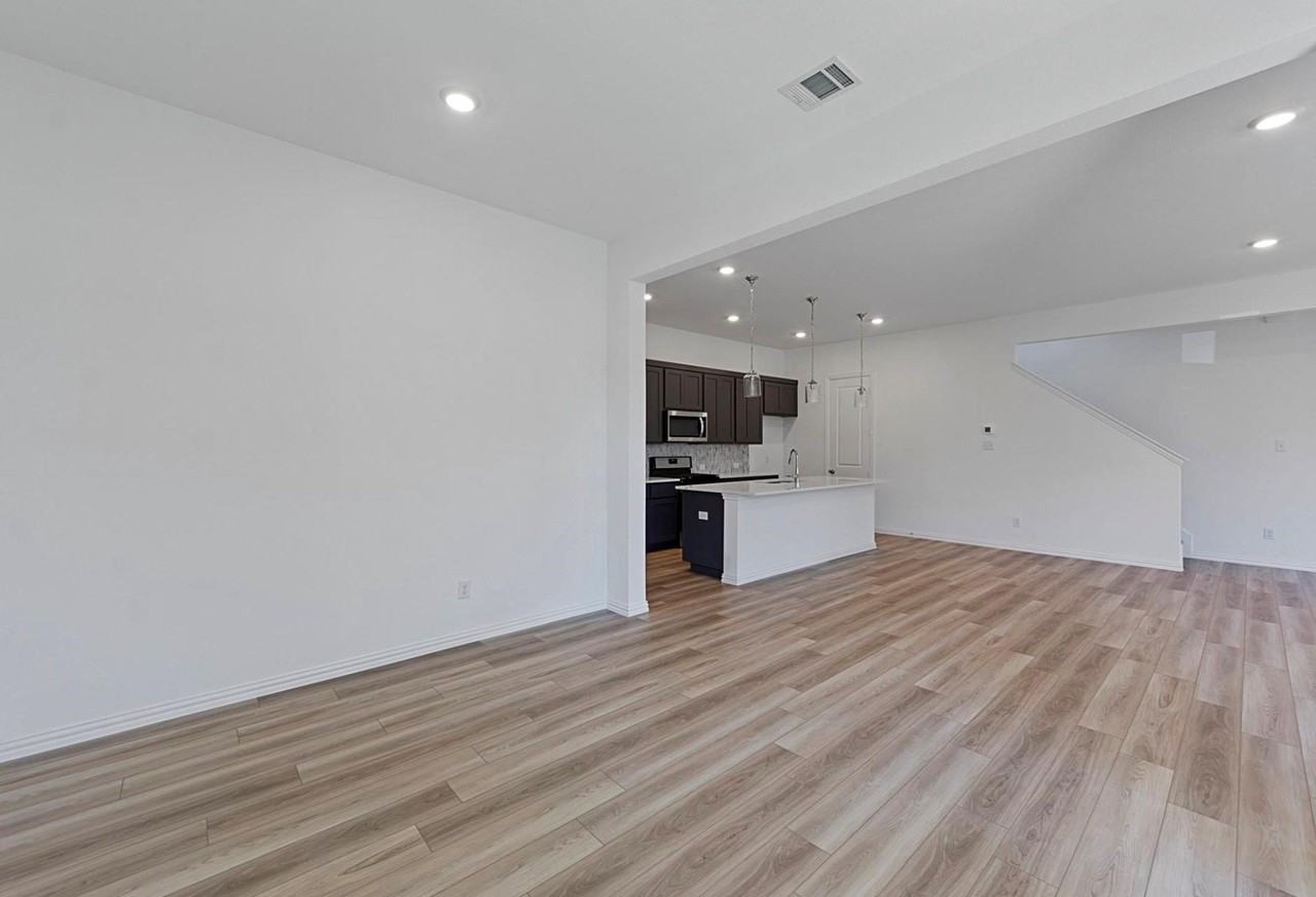 3309 Penn Blvd - Photo 2 of 28