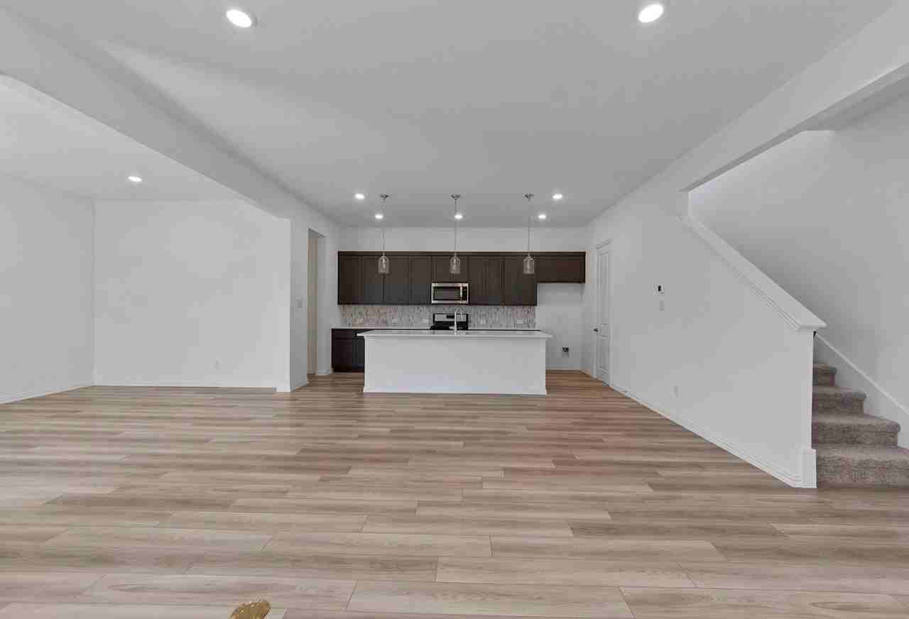 3309 Penn Blvd - Photo 5 of 28