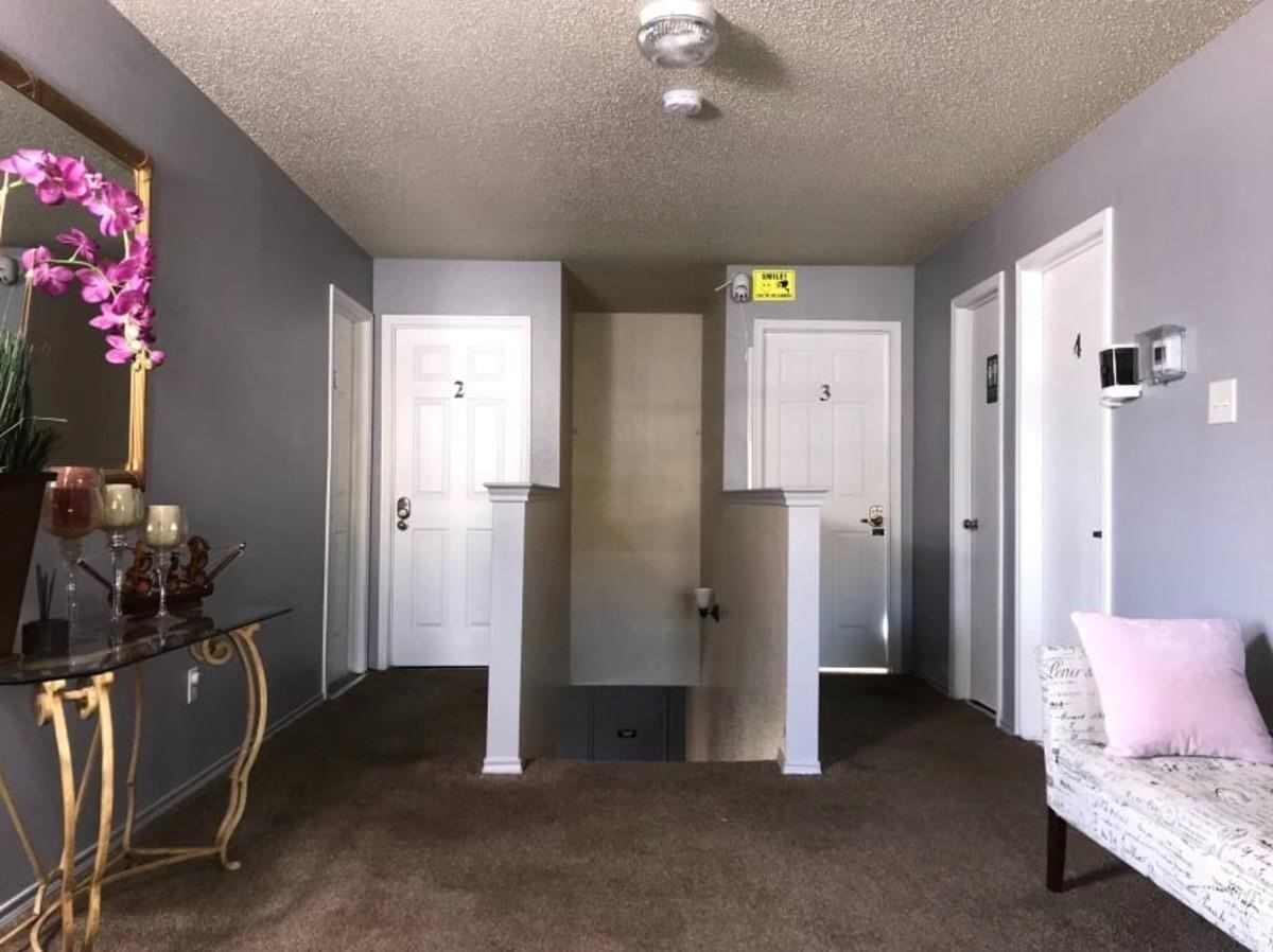 208 Dakota Ridge Dr - Photo 4 of 10
