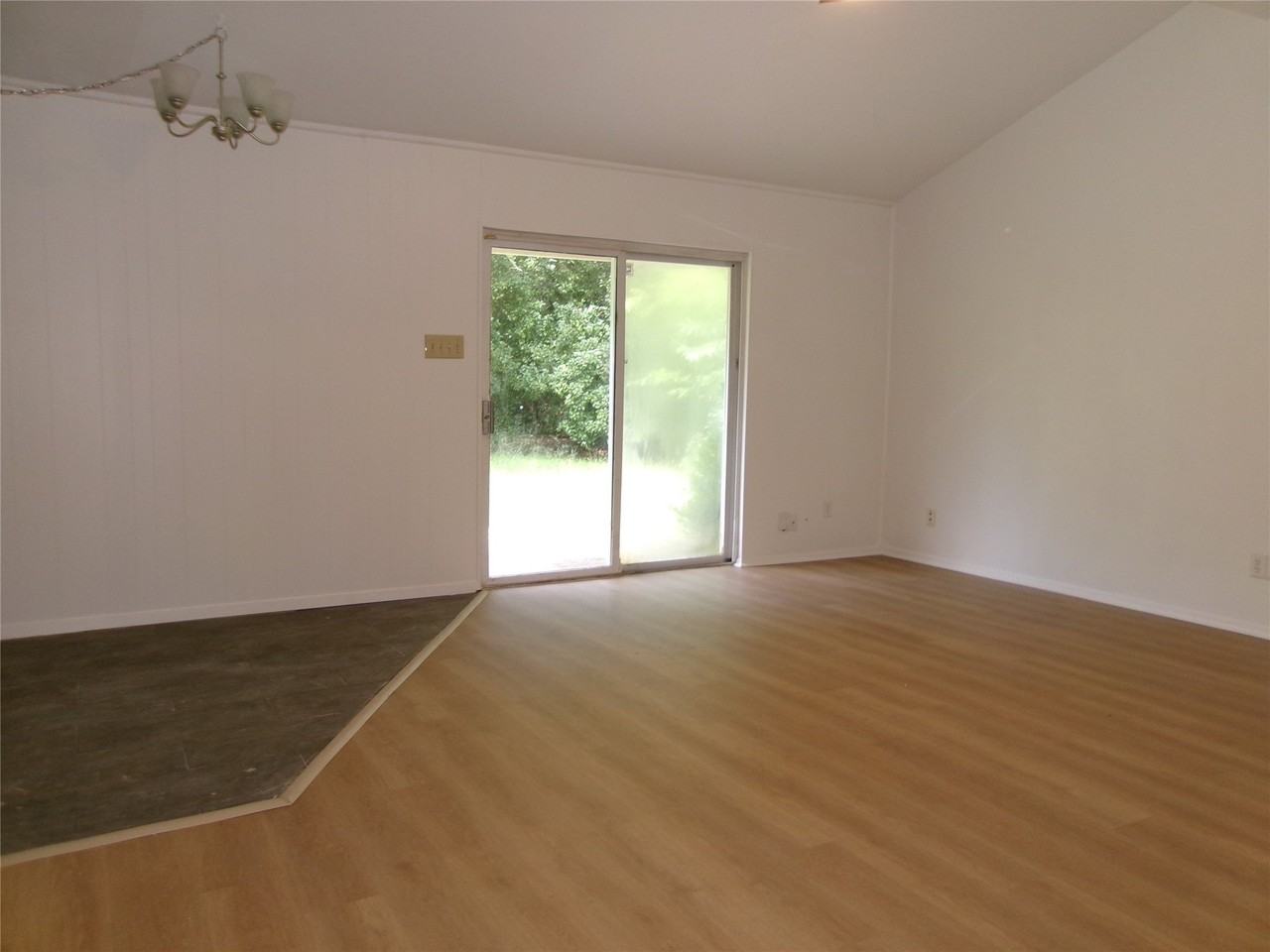 1519 Rambler Rd - Photo 2 of 21
