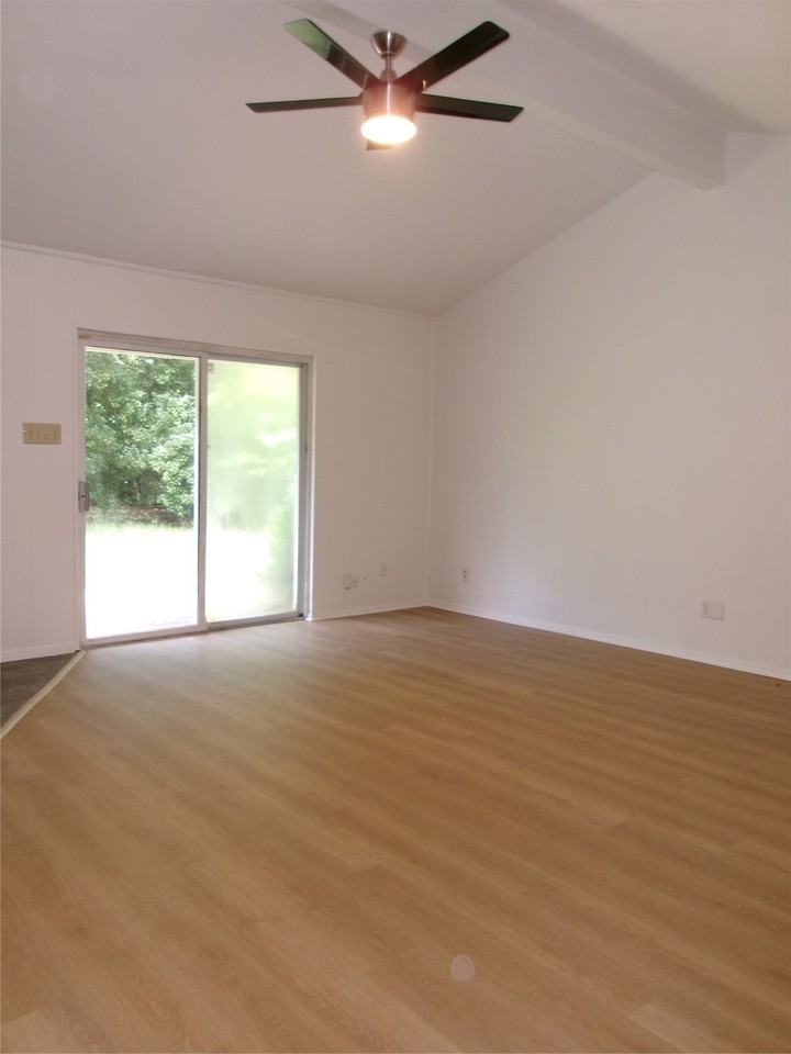 1519 Rambler Rd - Photo 3 of 21