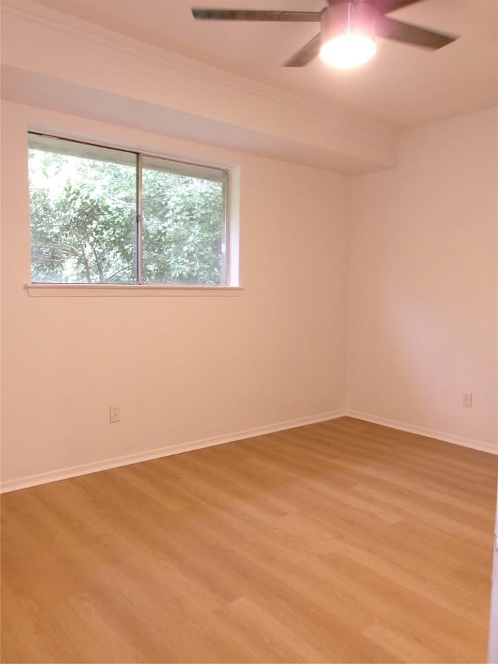 1519 Rambler Rd - Photo 6 of 21
