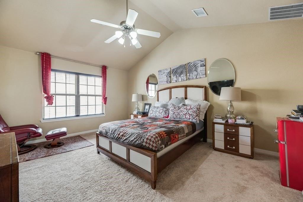 3895 Asbury Ln - Photo 4 of 18