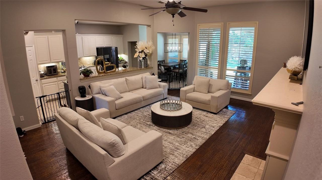 1109 Well Meadow Ln - Photo 5 of 17