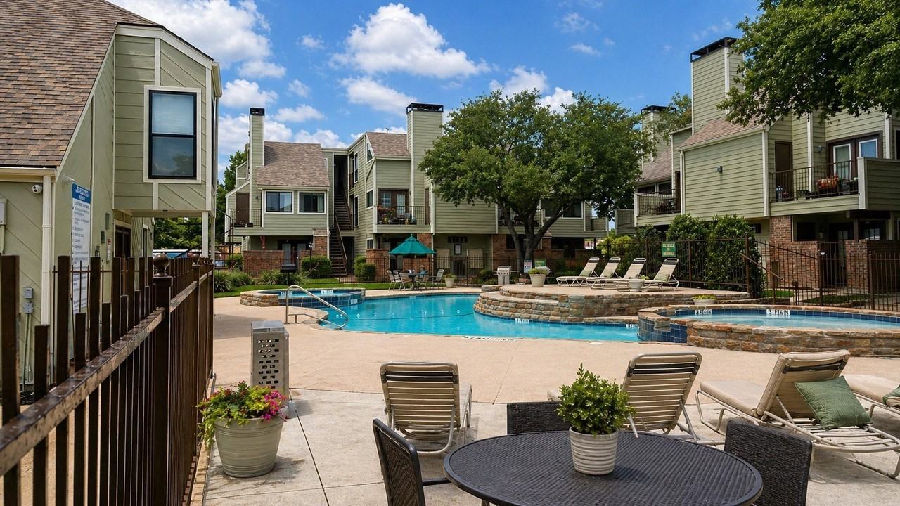 3117 Sondra Dr #103