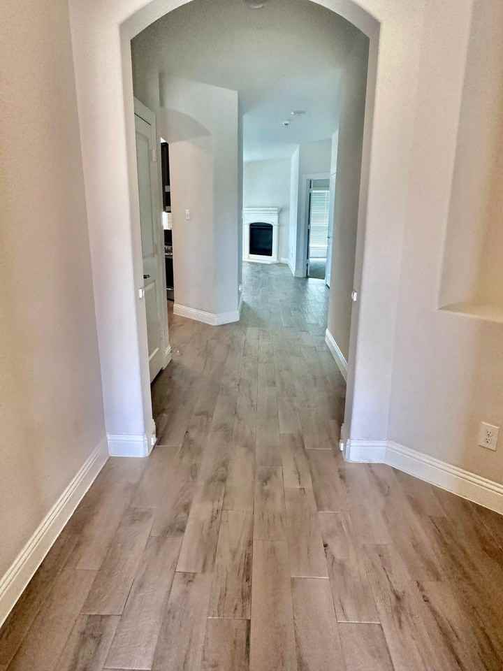 2612 Ainsworth Rd - Photo 3 of 22