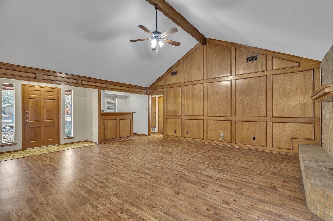 1009 Kings Canyon Ct - Photo 5 of 28