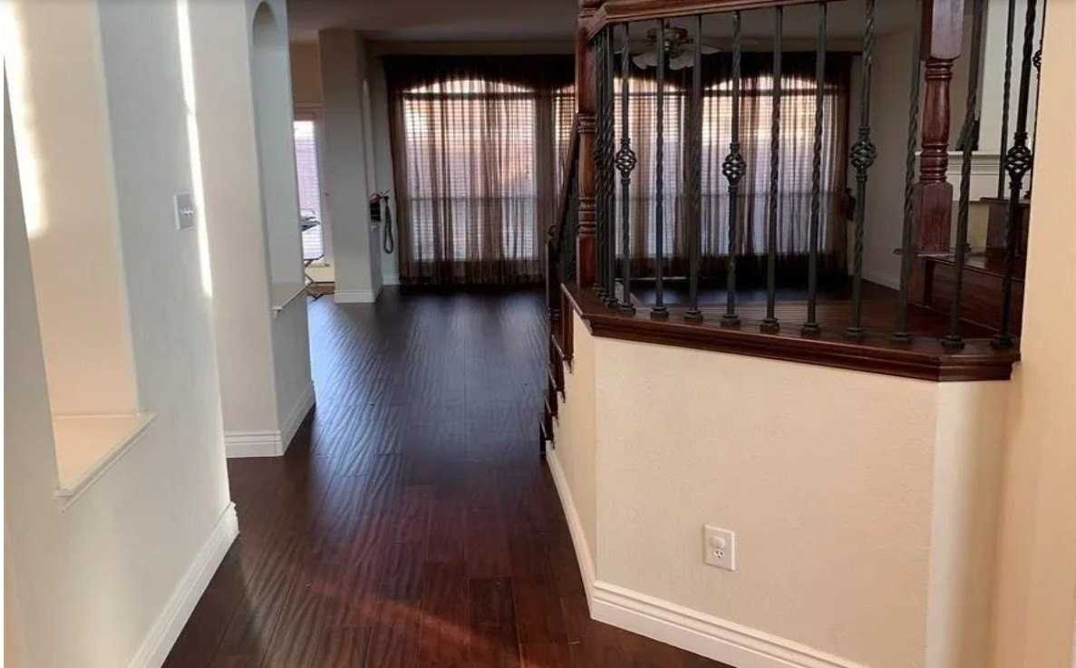 8052 Peacock Ln - Photo 4 of 5