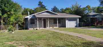 featured image of 101 S Quinlan St