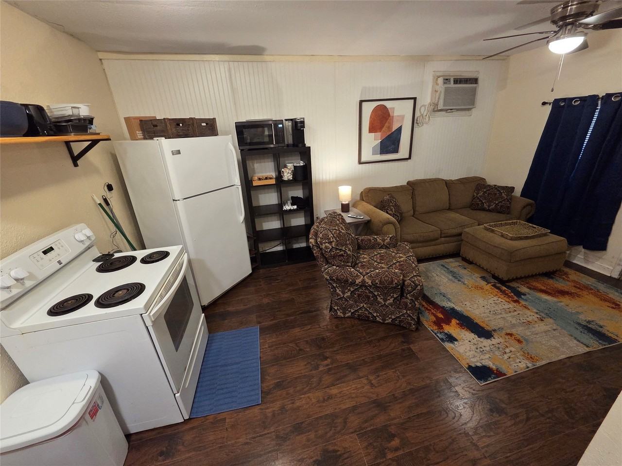 1350 Lillius St - Photo 5 of 20