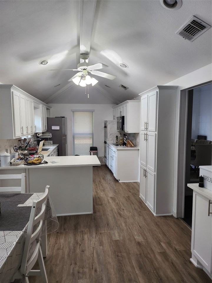 1800 Sacramento Ter - Photo 4 of 13