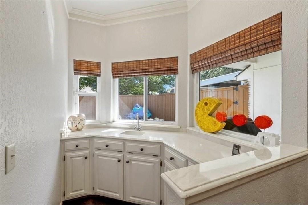 1800 Sacramento Ter - Photo 7 of 13