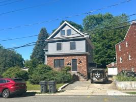 featured image of 243 Liberty Rd 1st Fl