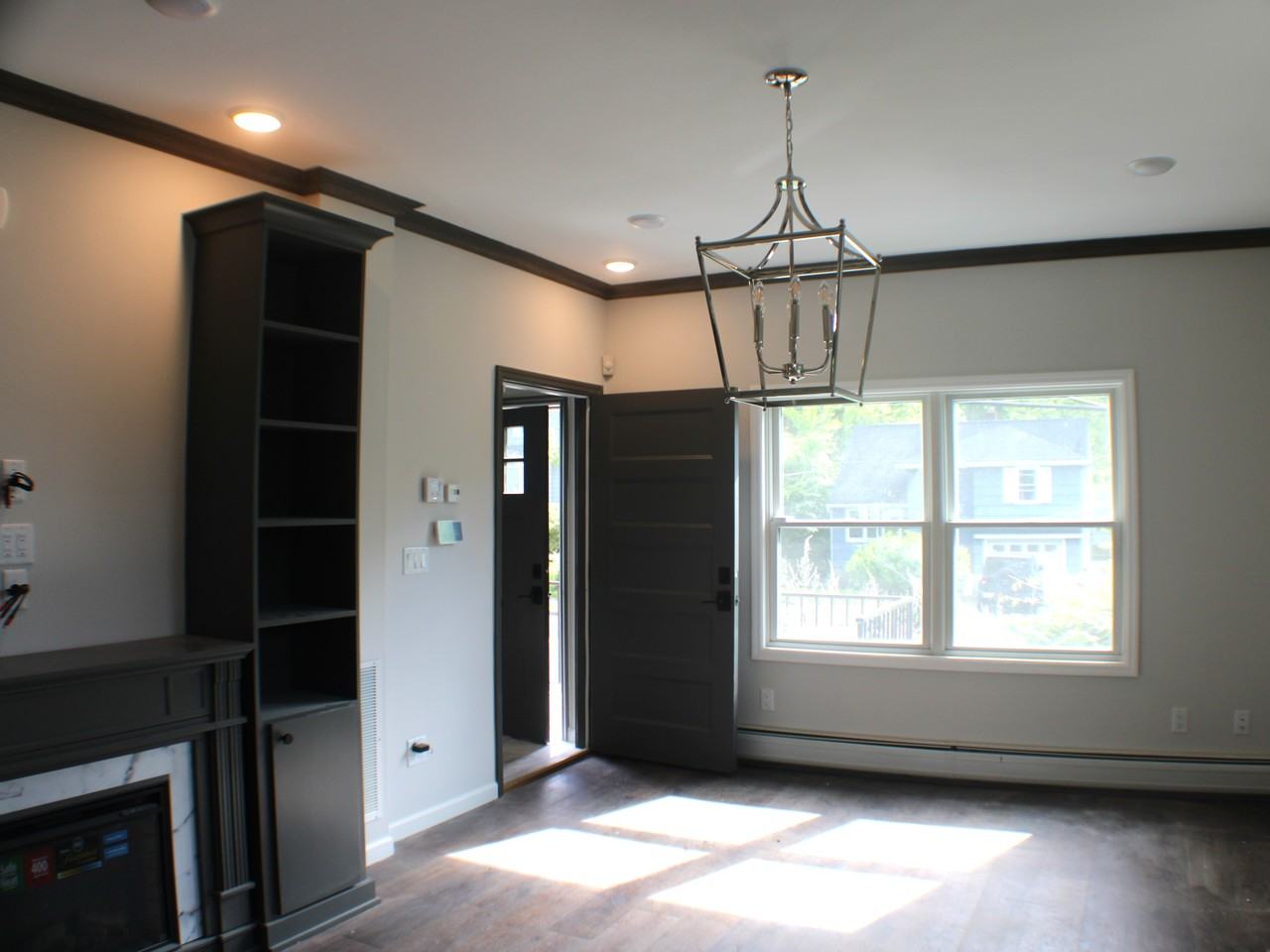 243 Liberty Rd 1st Fl - Photo 3 of 13