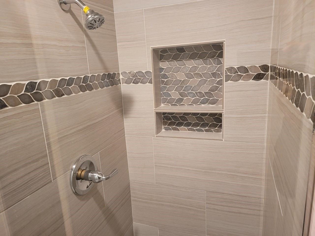 910 Boxwood Dr - Photo 5 of 5