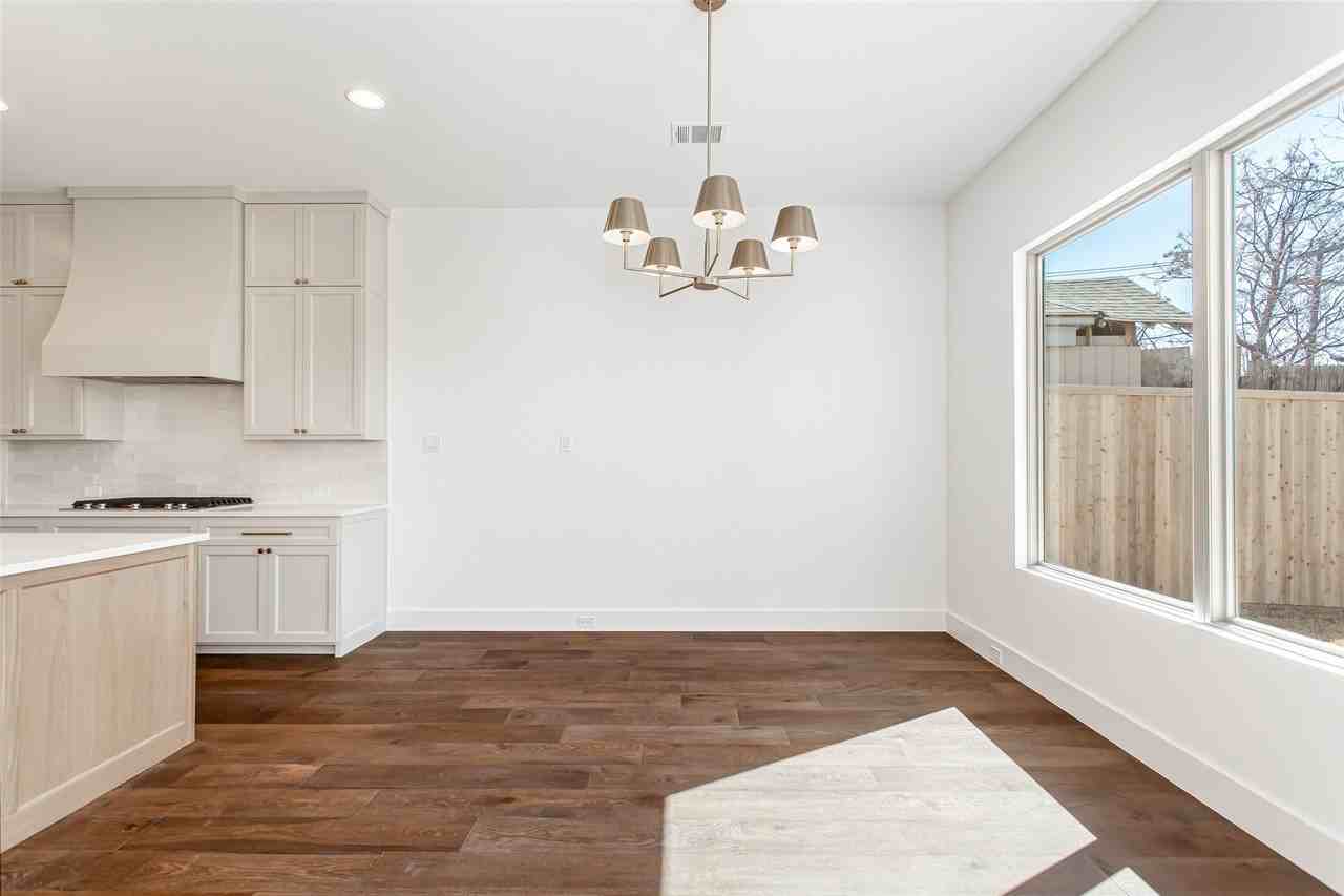 1107 Mount Auburn Ave - Photo 5 of 39