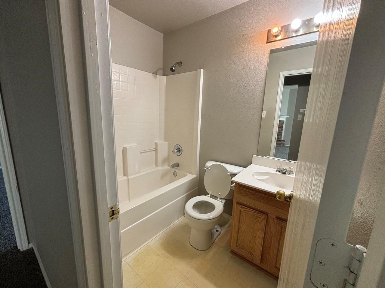 10456 Fossil Hill Dr - Photo 7 of 9