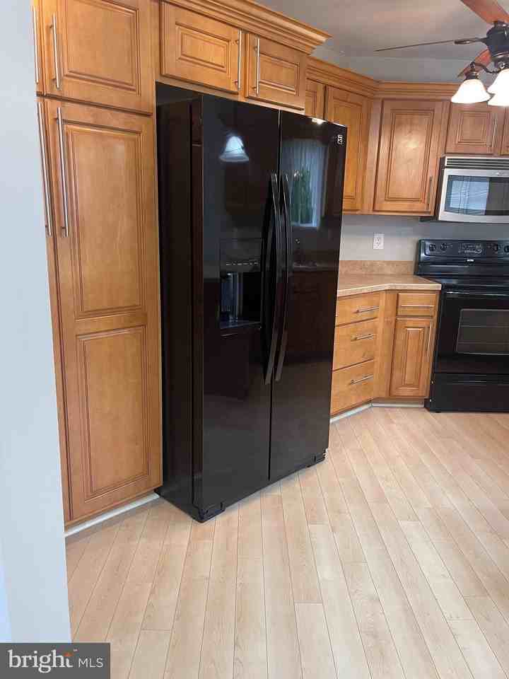 3321 Horn Rd - Photo 2 of 5