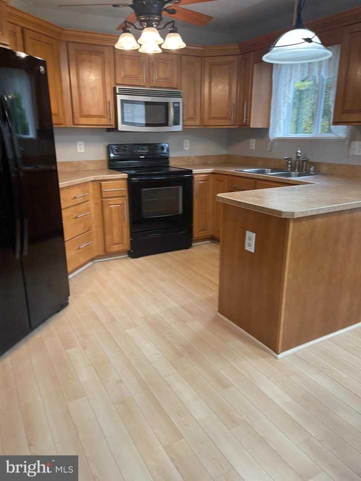 3321 Horn Rd - Photo 3 of 5