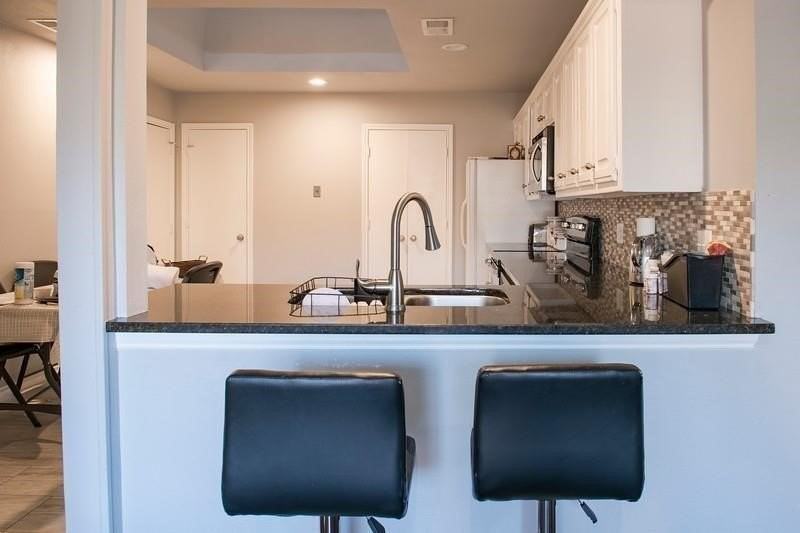 1100 Wimbledon Ln - Photo 3 of 19