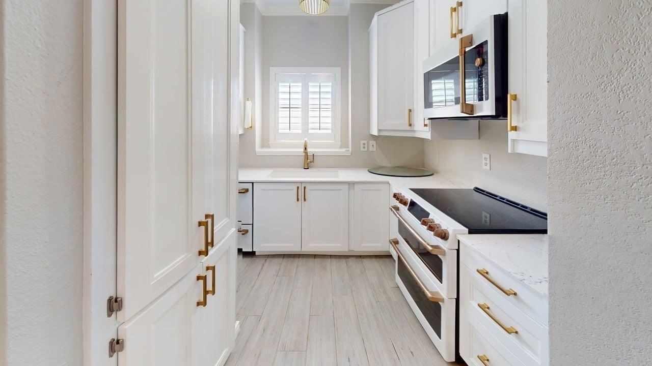 6000 Auburndale Ave #C - Photo 2 of 12